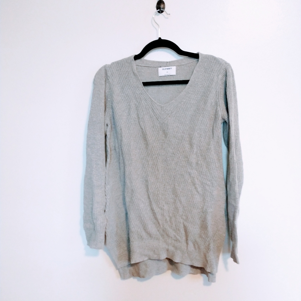 Old Navy grey ribbed long sleeve sweater size medium tall